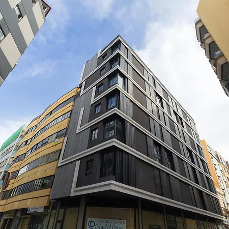 Apartment In Palmas Near Playa De Canteras